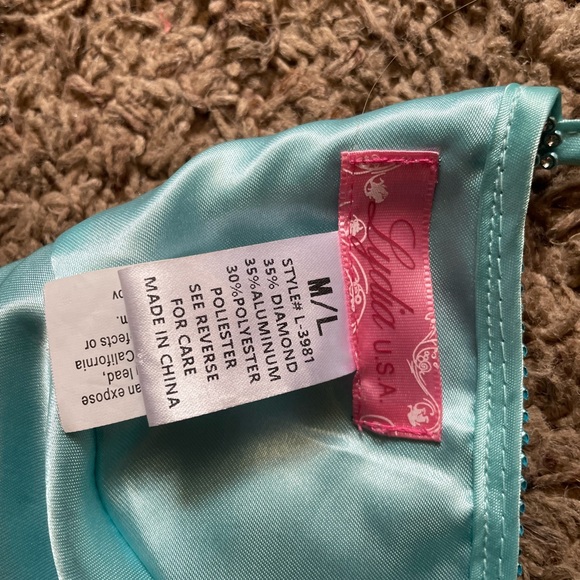 Top size M/L sparkles - Picture 3 of 5